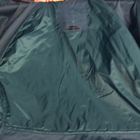 COPY - NWT Burton jacket - Picture 4 of 8